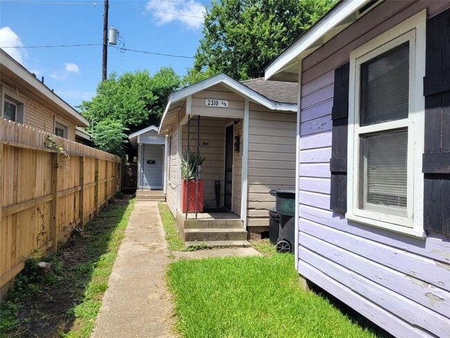 2312 Ruth St in Houston, TX - Building Photo - Building Photo