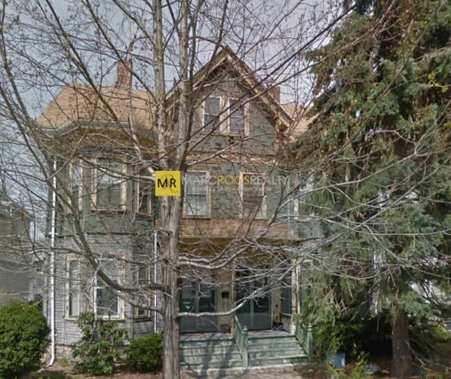 property at 3 Griggs Pl