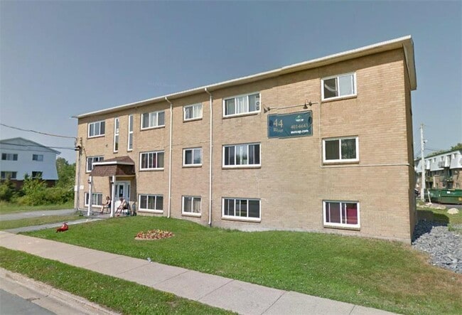 property at 44 River Rd
