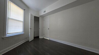 7151 S Green St-Unit -2 in Chicago, IL - Building Photo - Building Photo