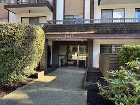 4345 Grange St in Burnaby, BC - Building Photo