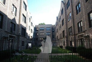 1317 W Estes Ave in Chicago, IL - Building Photo