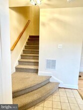 12817 Clarks Crossing Dr in Clarksburg, MD - Building Photo - Building Photo