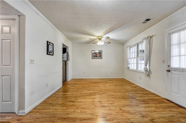 5615 Executive Way in Norcross, GA - Building Photo - Building Photo