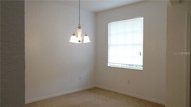 5543 Dinuba Ave in North Port, FL - Building Photo - Building Photo