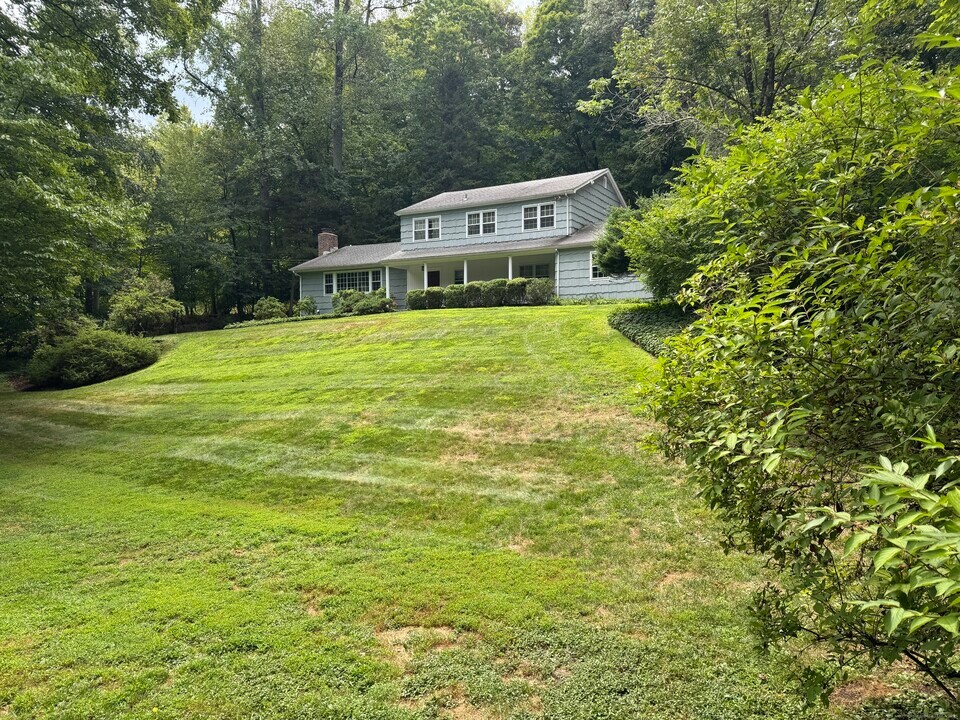 6 Rivergate Woods in Wilton, CT - Foto de edificio