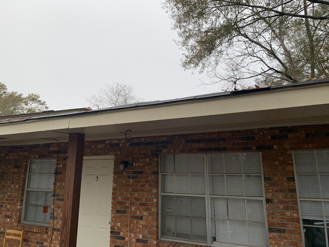 property at 125 W 9th Ave