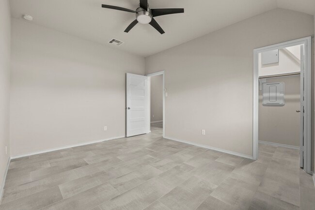 property at 25402 Kidwiler Dr