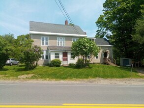 482 Cushman Rd, Unit B in Winslow, ME - Building Photo - Building Photo