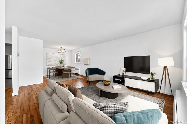 200-04 39th Ave in Queens, NY - Building Photo - Building Photo