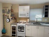 624 Knox Ct, Unit 1 photo'