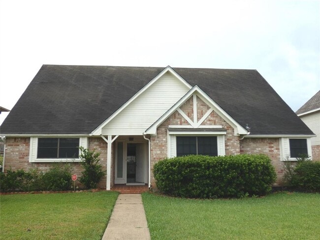 2915 N Blue Meadow Cir