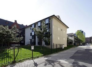 Myers Hall in Philadelphia, PA - Foto de edificio - Building Photo