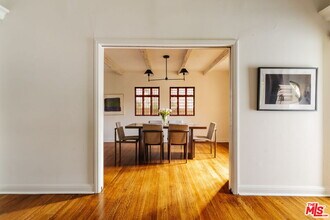 428 N Harper Ave in Los Angeles, CA - Building Photo - Building Photo