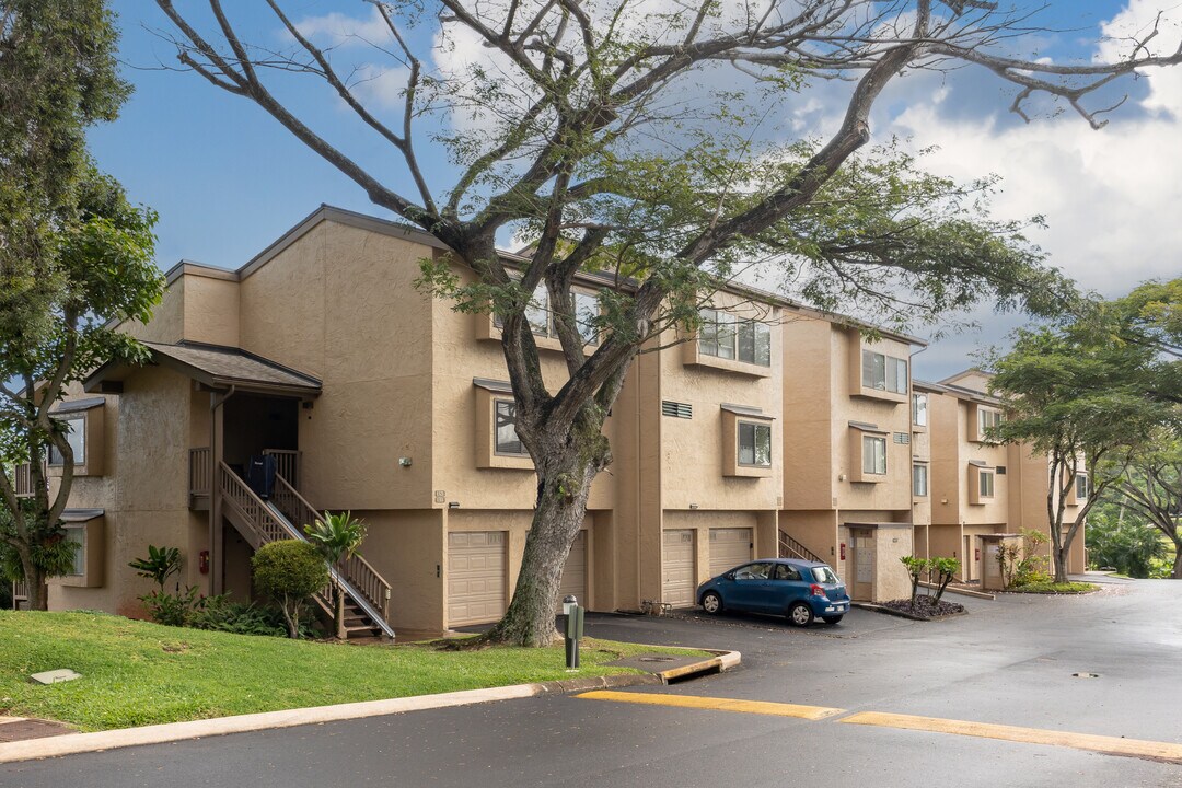 Puu Alii in Kaneohe, HI - Foto de edificio