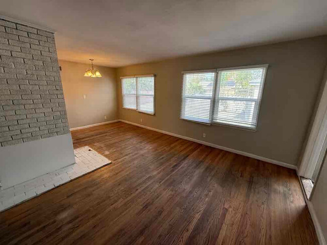 7860 Sunny Brae Ave in Los Angeles, CA - Building Photo - Building Photo