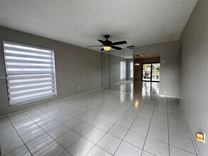 12365 SW 119th Terrace in Miami, FL - Building Photo - Building Photo