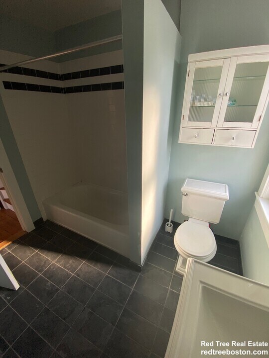 22 Eastburn St in Boston, MA - Building Photo