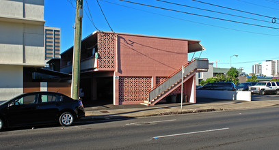 1323 Kinau St in Honolulu, HI - Building Photo - Building Photo