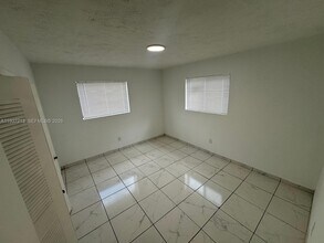 201 NW 47th Ave in Miami, FL - Building Photo - Building Photo
