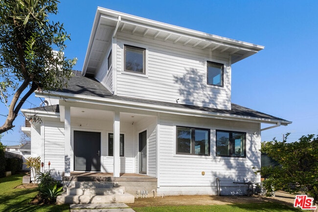 4525 Melbourne Ave in Los Angeles, CA - Building Photo - Building Photo