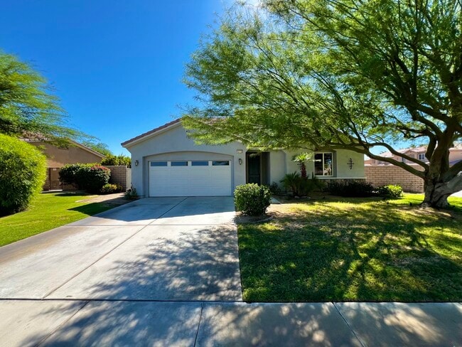 property at 43770 Campo Pl