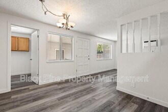 10507 W Irving Ct in Boise, ID - Building Photo - Building Photo