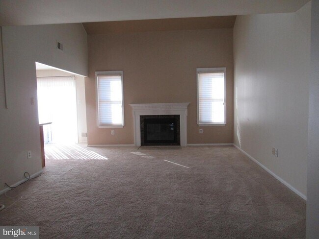 14 Beverly Ct in Trenton, NJ - Building Photo - Building Photo