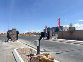 6065 Glenora Falls St in North Las Vegas, NV - Building Photo - Building Photo