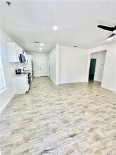 1104 Jessie St in Weslaco, TX - Building Photo - Building Photo