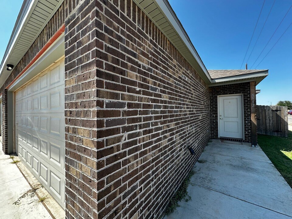 5502 Itasca St-Unit -A in Lubbock, TX - Building Photo
