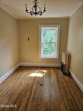 578 Madison Ave in Albany, NY - Building Photo - Building Photo