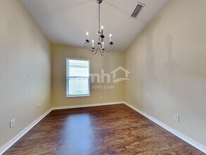 11216 Summer Star Dr in Riverview, FL - Foto de edificio - Building Photo