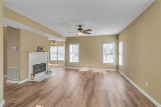 305 Foe Creek Dr in Roswell, GA - Building Photo - Building Photo