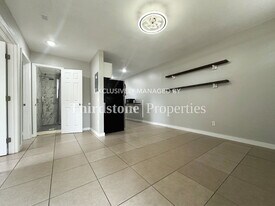 1930 Park St, Unit A in Atlantic Beach, FL - Building Photo