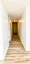 1542 Diuguid Dr in Murray, KY - Foto de edificio - Building Photo