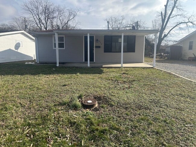 222 St John Dr in Sauget, IL - Building Photo - Building Photo