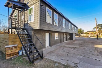 2820 Blodgett St in Houston, TX - Building Photo - Building Photo