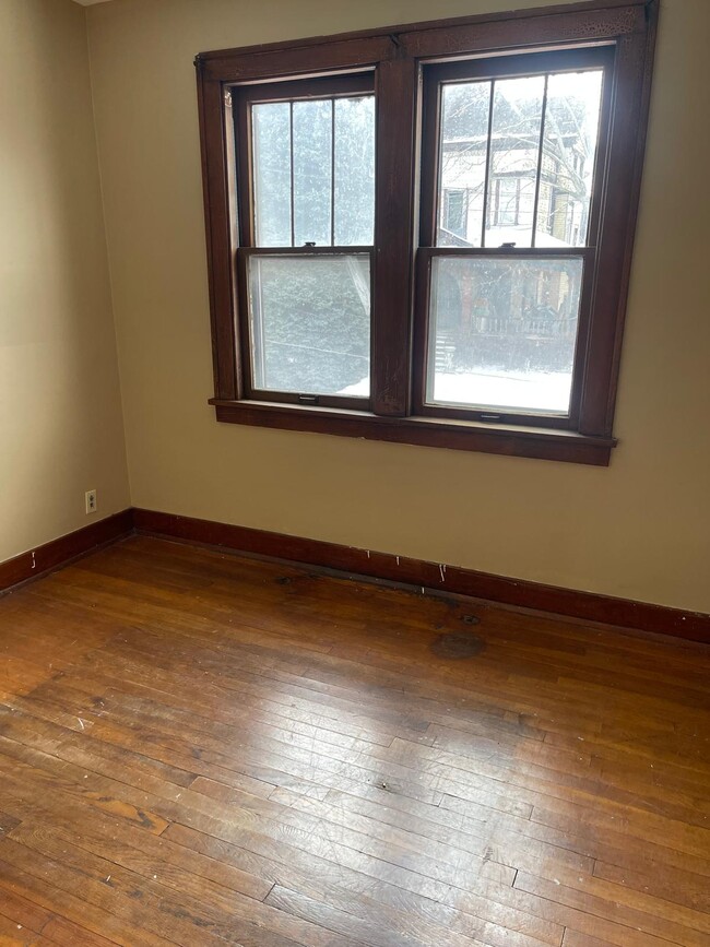 519 Verona St in Braddock, PA - Building Photo - Building Photo