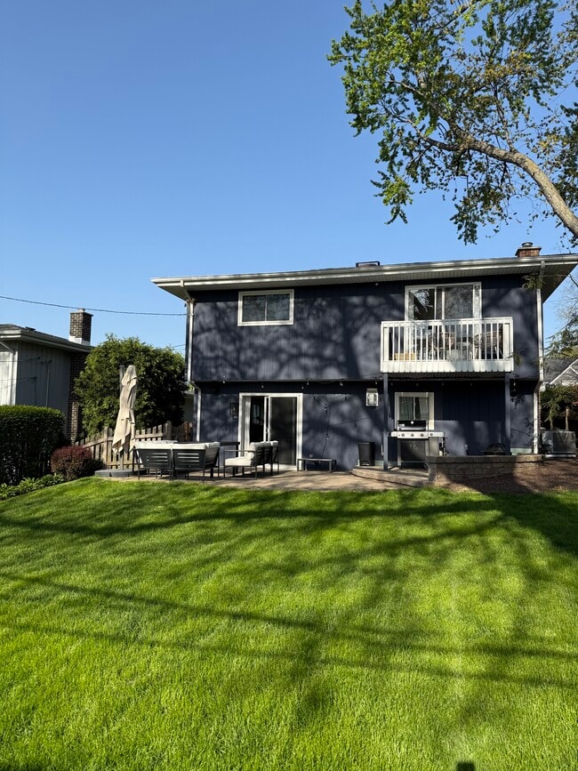 315 N Linden St in Itasca, IL - Building Photo - Building Photo