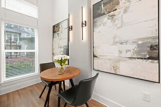 230 Bill Kennedy Wy SE in Atlanta, GA - Building Photo - Building Photo