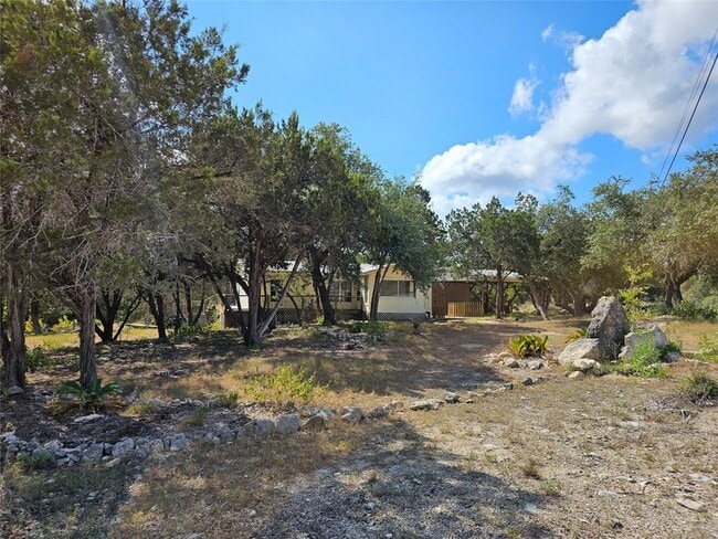 6101 La Paloma Ln in Lago Vista, TX - Building Photo - Building Photo
