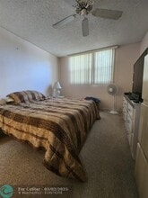 5851 NW 62nd Ave in Tamarac, FL - Building Photo - Building Photo