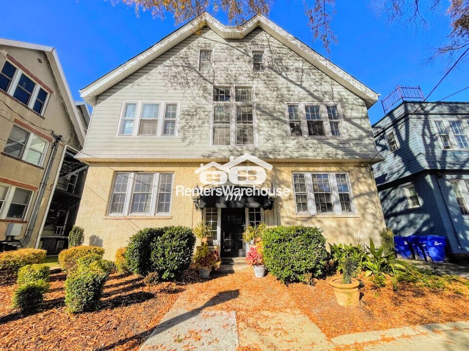 1111 Colley Ave in Norfolk, VA - Foto de edificio