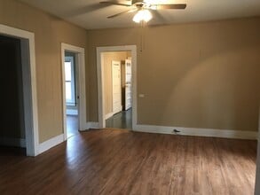 1404 S 7th St in Paragould, AR - Building Photo - Building Photo