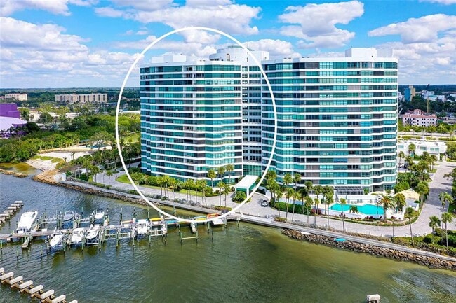 988 Blvd of the Arts in Sarasota, FL - Building Photo - Building Photo