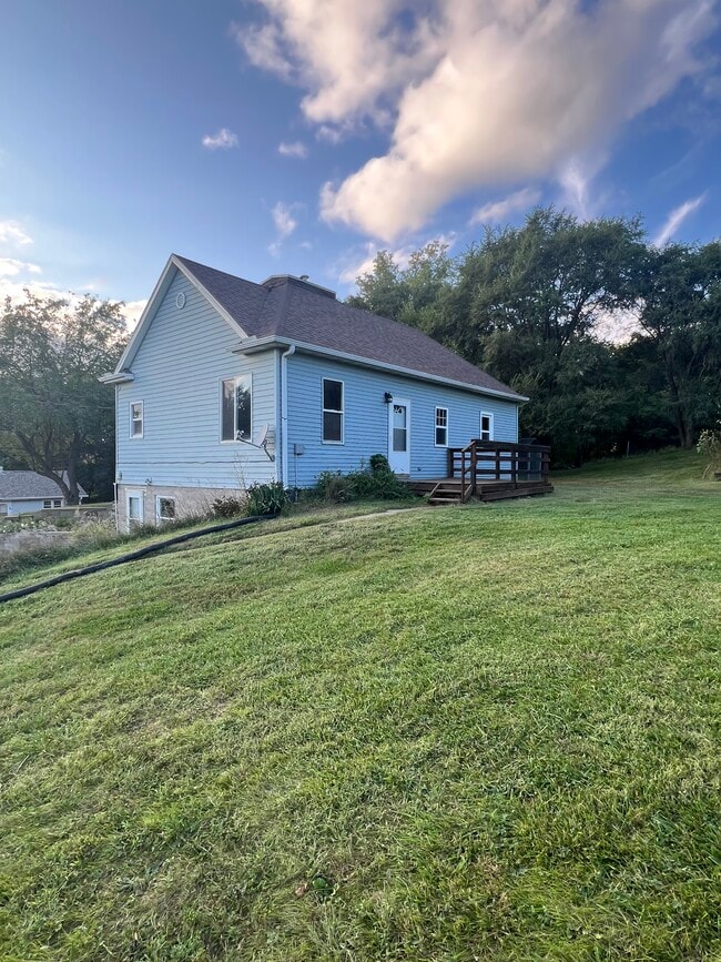 property at 1231 Buchanan Ave
