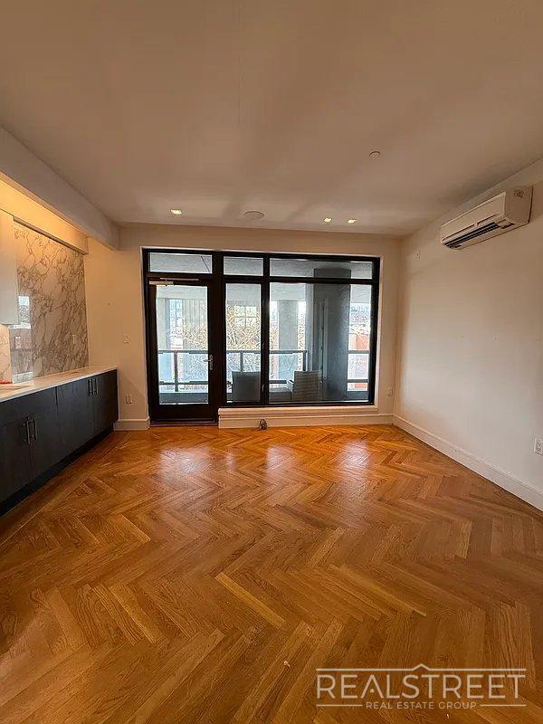 2 Bed 1 bath - Luxury building -, Unit 406 in Brooklyn, NY - Building Photo - Building Photo