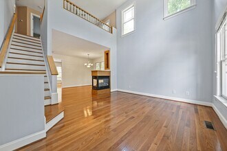 205 Bluefield Rd in Chapel Hill, NC - Building Photo - Building Photo