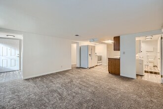 3740 S Delaware St, Unit A in Englewood, CO - Building Photo - Building Photo